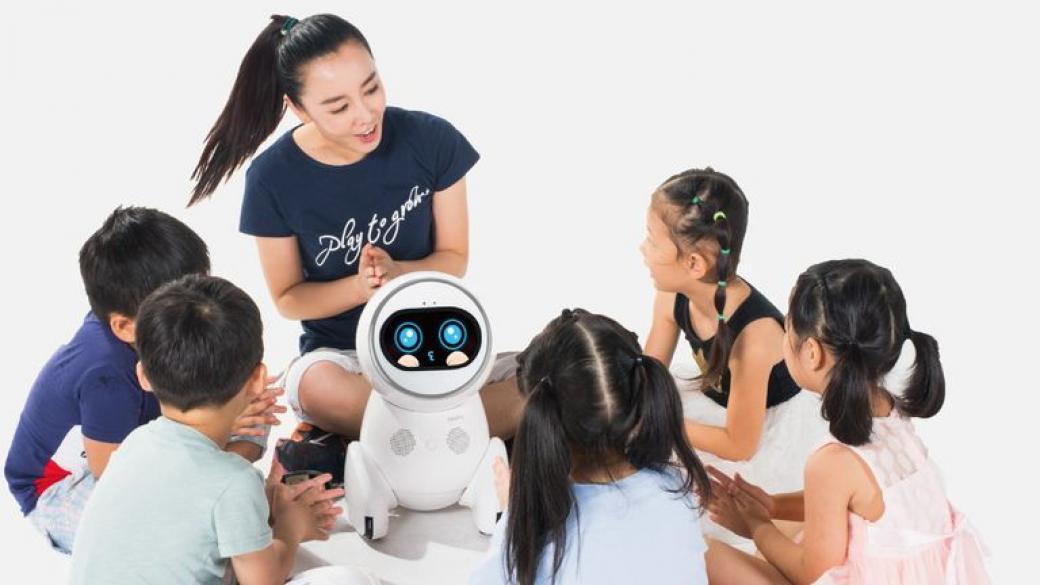 Роботи стават възпитатели в детските градини в Китай