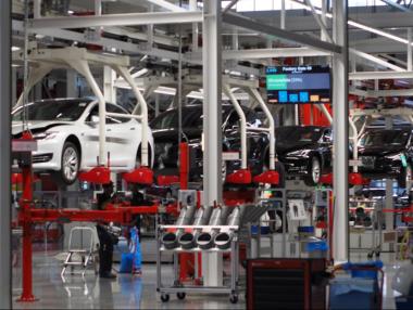 Юнкер: ЕС е готов да увеличи митото върху колите от САЩ