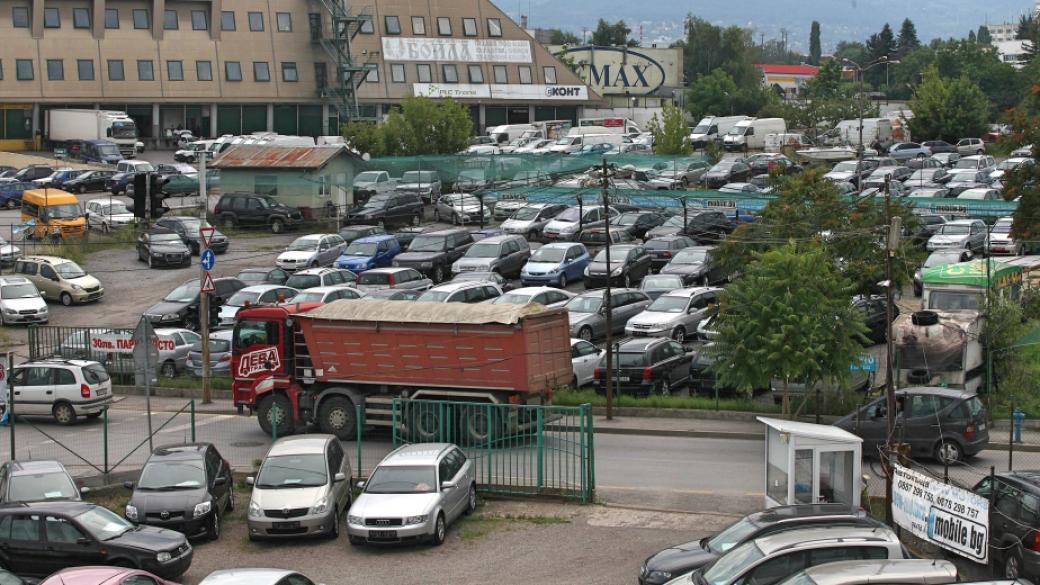 Старите автомобили да са с по-висок данък от новите, предлага МФ