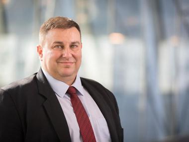 Бизнесът не е подготвен за кибератаки, смята Емил Радев