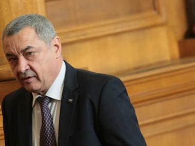 Партията на Валери Симеонов остава в управлението въпреки всичко
