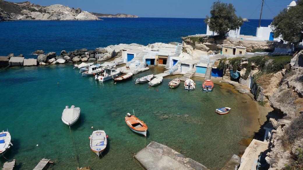МВнР предупреждава за проблеми с достъпа до гръцките острови