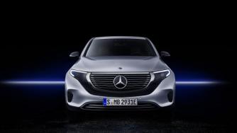 Mercedes представи първия си изцяло електрически SUV, предизвиквайки Tesla