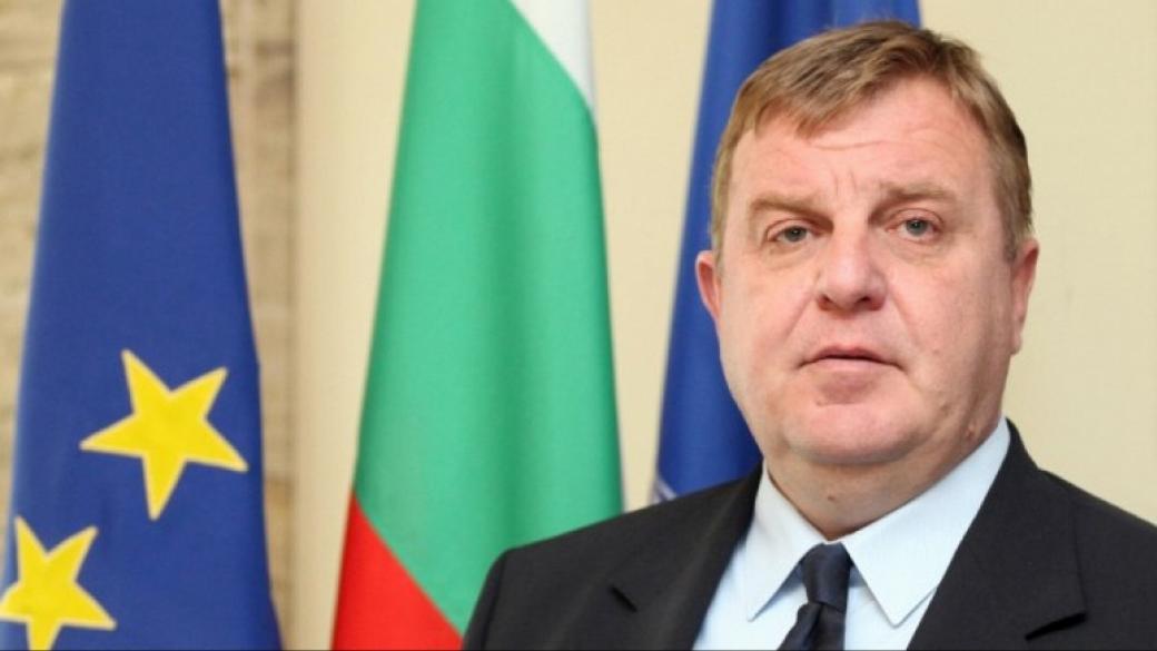 Каракачанов: Засега не трябва да се приемат трите министерски оставки