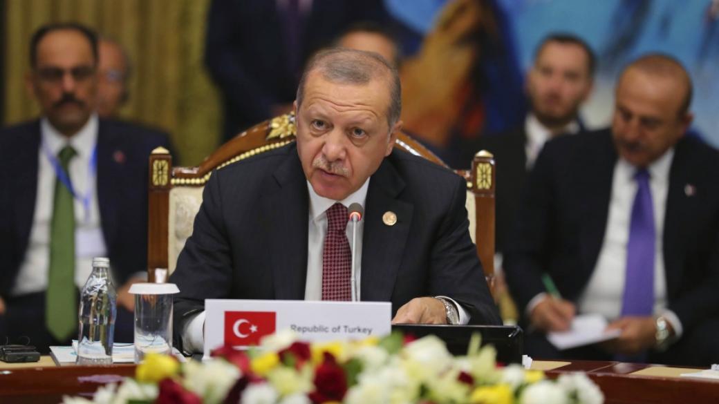 Ердоган може да направи малко за справяне с турската криза