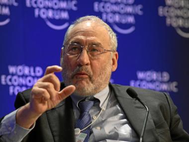 Джоузеф Стиглиц: Политиката на Тръмп е за свръхбогатите