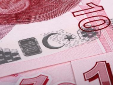 Ердоган разпореди сделките с имоти и наемите да се плащат с лири