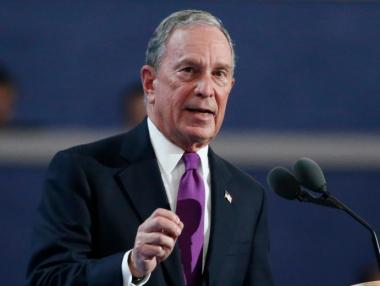 Майкъл Блумбърг обмисля дали да се кандидатира за президент на САЩ