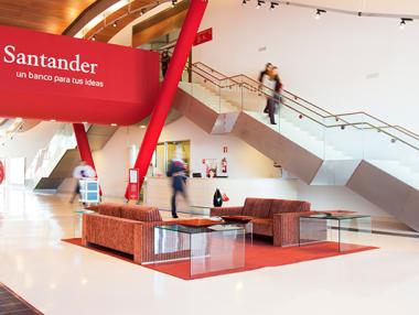 Santander ще наддава за собствената си централа в Мадрид