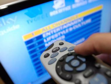 Fox ще продаде дела си в Sky на Comcast