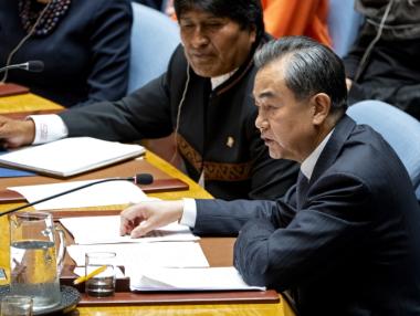 Китайски министерства с координирана словесна атака срещу САЩ