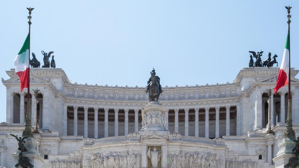 Дългът на Италия ще се понижи въпреки дефицита, смята Джовани Триа