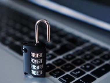 Няма данни за засегнати български профили в хакерската атака срещу Facebook