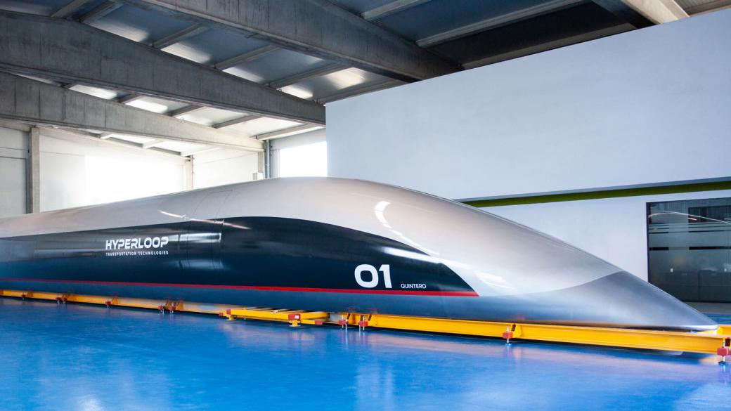 Hyperloop представи първата си пътническа капсула