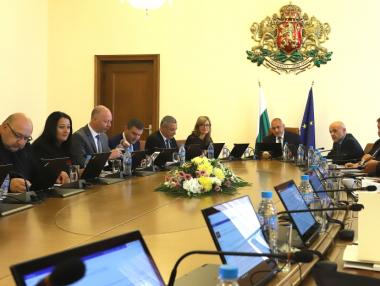 Правителството не желае да умножава парите в Сребърния фонд