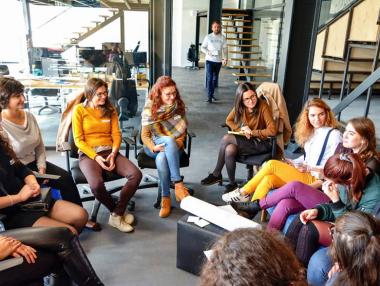 ABLE Mentor отново ще помага на ученици от 10-ти и 11-ти клас