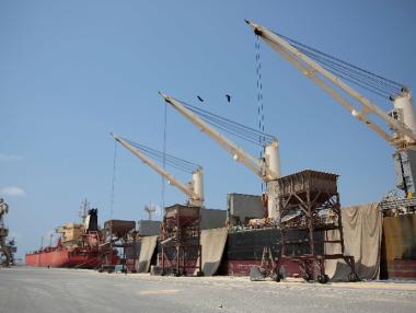 Петролът поскъпва преди американските санкции срещу Иран