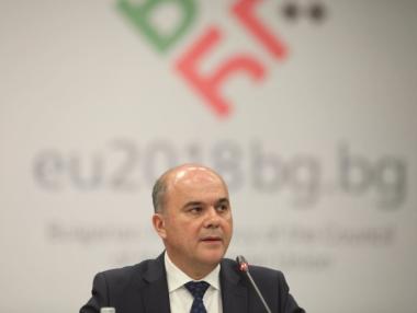 Правителството увеличава с 40 млн. лв. помощите за отопление