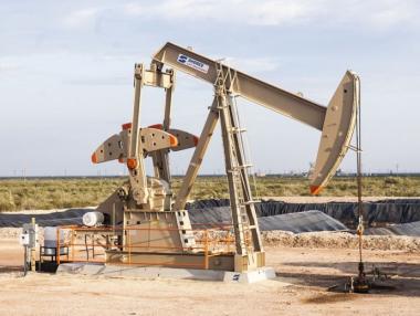 Броят на нефтените и газовите платформи по света леко намалява