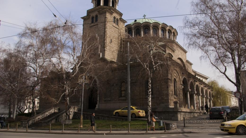 Камарата на архитектите иска спиране на обществената поръчка за площад „Св. Неделя“