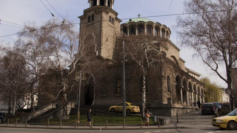 Камарата на архитектите иска спиране на обществената поръчка за площад „Св. Неделя“