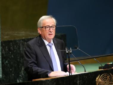 Юнкер: Италия не държи на думата си,  като повишава бюджетния си дефицит