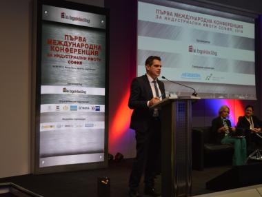 Разрешителните за строеж на индустриални площи са скочили с 26%