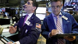 Драматичните октомврийски понижения засенчиха добрите корпоративни отчети