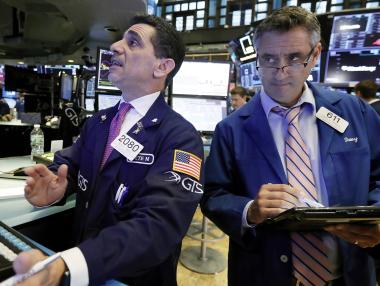 Драматичните октомврийски понижения засенчиха добрите корпоративни отчети