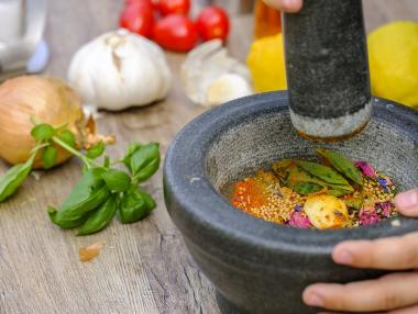 Защо лукът и чесънът трябва да присъстват в диетите