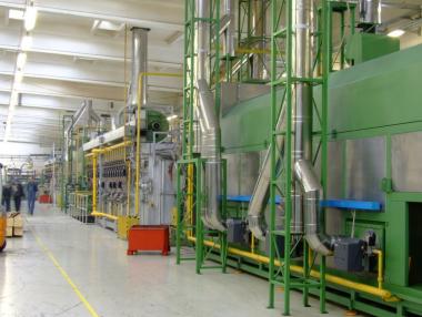 Чуждите инвестиции намаляват тройно