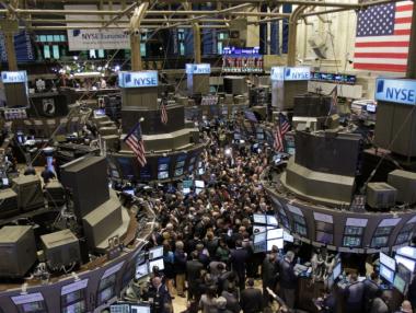 Американските индекси се понижиха, но не и технологичният сектор