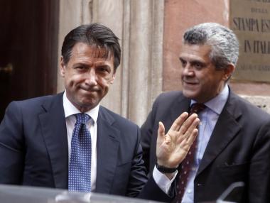 ЕК отхвърли бюджета на Италия