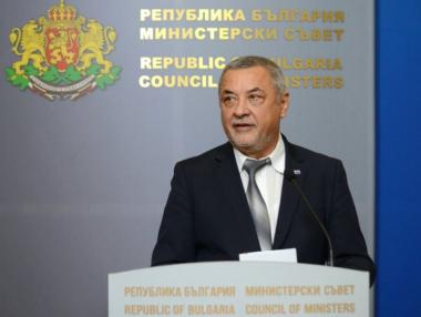 Валери Симеонов се извини неискрено след среща с Борисов