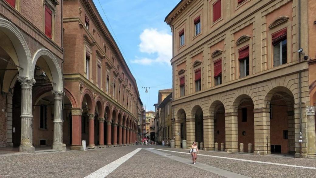 Италиански град дава безплатни бира и сладолед, ако слезете от колата си