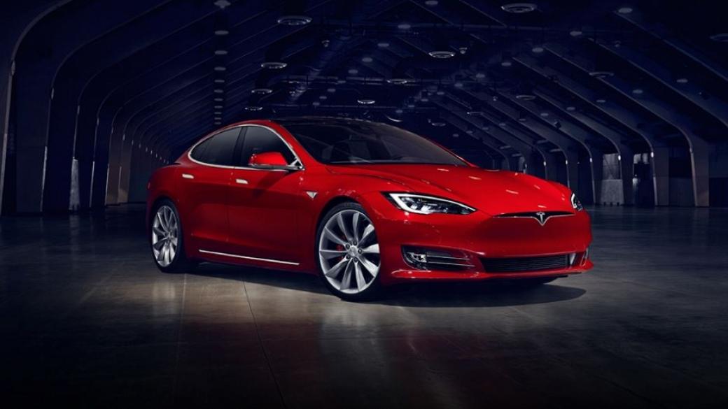 Tesla повишава цената на бюджетния Model 3