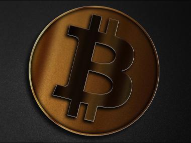 Биткойнът навършва 10 години