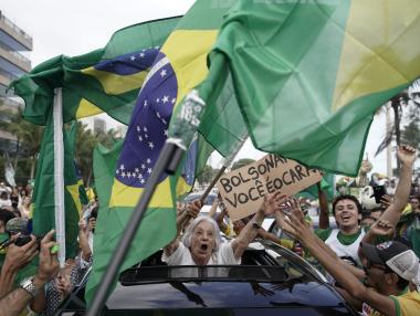 Бразилия си избра за президент популист с афинитет към диктатурата