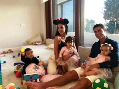 Кои са знаменитостите с най-много последователи в Instagram