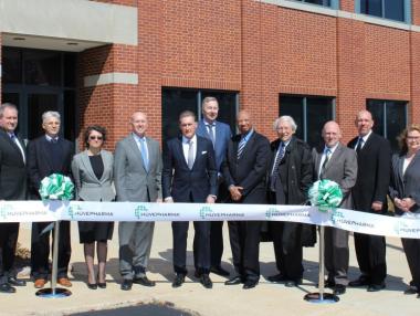 Кметът на Сейнт Луис връчи престижна награда на „Хювефарма“