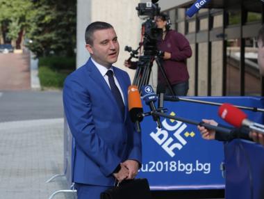 Бюджетният излишък е 2.86 млрд. лв. към октомври