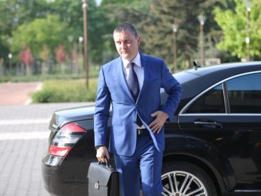 Горанов: Бизнесът трябва да свикне да плаща по-високи заплати