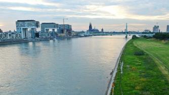 Маловодни реки оскъпяват горивата в Германия