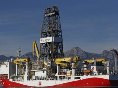 Европа се бори да заобиколи санкциите на САЩ срещу Иран