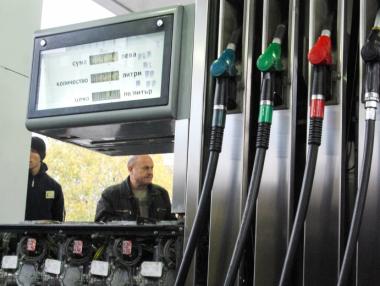 КЗК започва проверки на цените на бензиностанциите