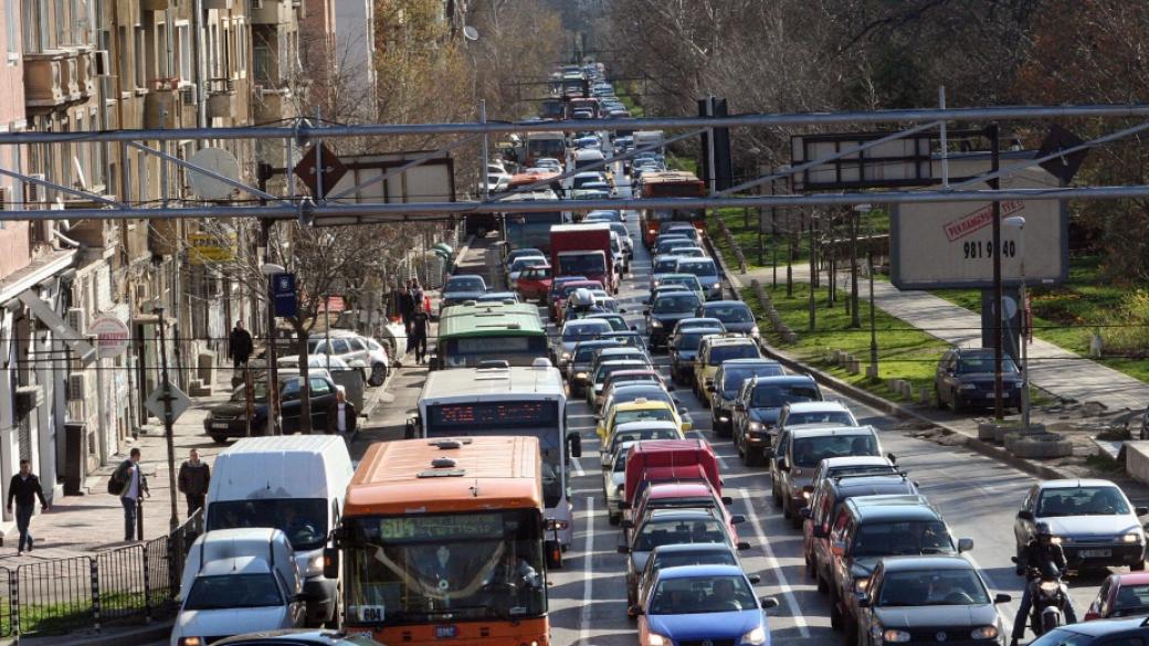 85% от регистрираните през 2018 г. коли са стари