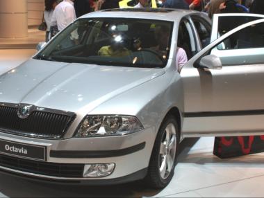 Skoda се колебае между България и Турция за нов завод