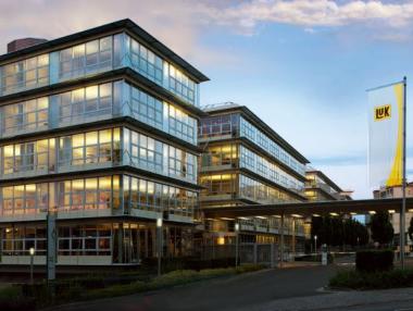 Германски производител на авточасти затваря  два завода във Великобритания заради Brexit