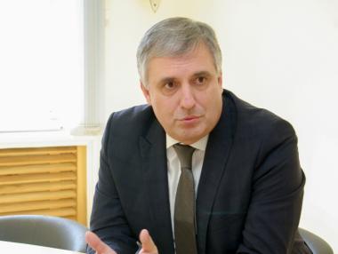 Калфин: Заплатите растат за едни, за други са замръзнали