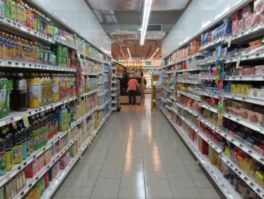 Оборотът в търговията на дребно е нараснал с 5%